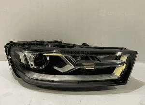 Audi Q7 4M Lampa przednia LED - Prawa 12712 1