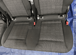 Mercedes 447 Vito EQV metris fotel comfort  kanapa ławka  trójka 2+1  koziołek  kanapa v klasA 3