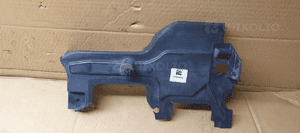 Kierownica powietrza prawy przód przednia prawa BMW M5 G30 F90 8070330 1