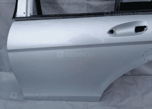 Drzwi lewe lewy tył Mercedes C Klasa W204 sedan 07-10r C775 3