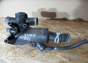 OBUDOWA TERMOSTATU FORD PEUGEOT CITROEN 2.0 HDI 9656182980 1