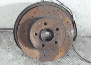 MERCEDES W204 1.8 KOMP. ZWROTNICA PIASTA TYŁ LEWY 1