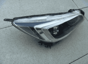 Subaru legacy outback v 2014-LAMPA full led prawa igła europa 4