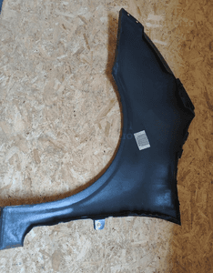 Błotnik przód prawy citroen C4 picasso 06-13 4