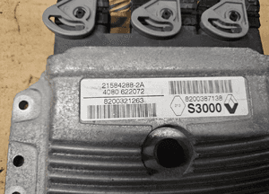 Renault Megane Scenic II 1.6 16V komputer silnika  8200298457 8200242405 8200321263 4
