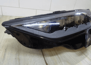 Audi A3 8Y0 full led lampa lewa przód przednia 8Y0941011 2