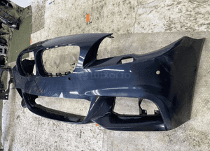 Bmw F10 m lift cały oryginalny zderzak przedni 3