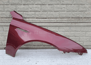 Alfa romeo 159 błotnik prawy przedni 1
