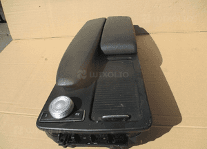 PODŁOKIETNIK SCHOWEK MERCEDES W204 A2046801339 UK 2
