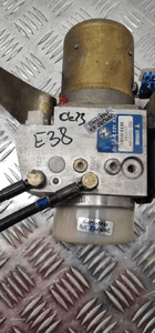 Bmw 7 E38 pompa hydrauliczna 8221021 9