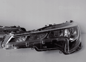 Toyota Highlander 2018 Lampa przednia L - 4413 13