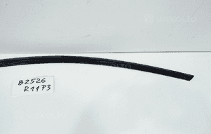 Listwa dachowa lewy tył mercedes c W205 czarna 5
