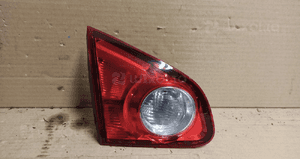 Lampa lewy tył w klapę nissan qashqai i J10 nr 89071063 1