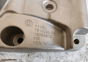 Łapa alternatora bmw F10 F15 F20 F25 F30 4