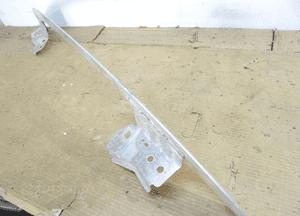 Tesla 3 dolna belka zderzaka 1084894-00-B 5