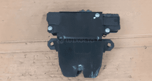 Zamek klapy tył ford focus c-max nr 3M51-R442A66-AM 3