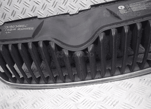 Grill atrapa fabia ii lift roomster 5J0853668C 2