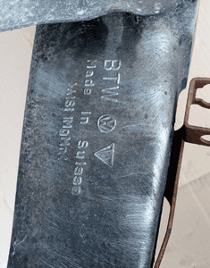 Zwrotnica piasta lewy przód przednia Porsche Cayenne 4.2 TDI 7P0407245A 7