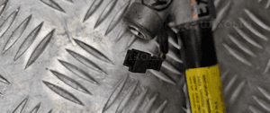 Bmw E70 E71 napinacz pasa lewy przód 3065663 4