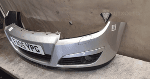 Zderzak przód przedni opel astra h 3 iii Z157 srebrny halogeny 3