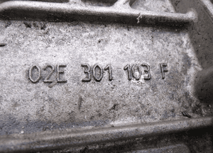 Audi A3 8P vw golf v skoda seat skrzynia biegów dsg 02E301103F hfq 4