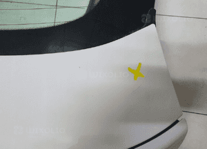 Klapa bagażnika bmw 6 g32 kolor a300 2