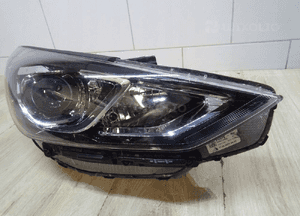 Lampa przód hyundai I30 iii lift 92102G4510 llu 2