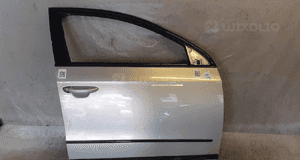 Drzwi prawe przednie passat B6 LA7W srebrny 1