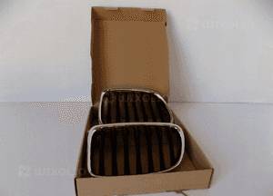 BMW X1 E84 Komplet Nerki / Grill zderzaka - 3720 5