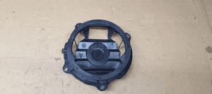 Mocowanie dystans głośnika drzwi lewy przód Citroen C5 III 9659749980 1