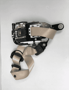 Pas bezpieczeństwa prawy przód mercedes e W212 fl A2128609485 1