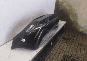 Zderzak przód przedni fiat punto evo 750/A czarny halogeny 3