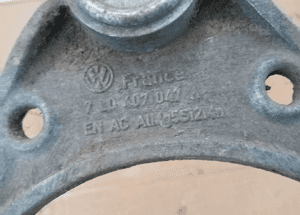 Wahacz prawy przód przedni przód górny VW Touareg 7L0407047A 4