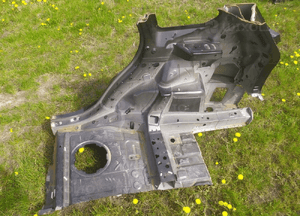 Bmw X1 F48 prawy tylny błotnik ćwiartka prawa tył 6