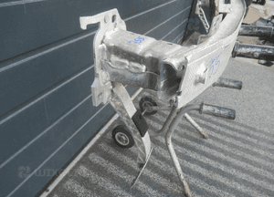 Belka zderzaka przednia przód peugeot 2008 i 9678452480 4