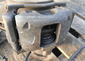 JEEP CHEROKEE LIBERTY KK 2.8CRD 07-12r. ZWROTNICA PIASTA TARCZA ZACISK BDB 13