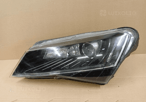 Lampa lewa lewy bi xenon skoda superb 3 iii 3V 2015- 1