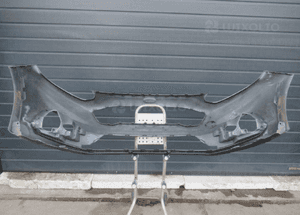 Zderzak przedni przód ford fiesta st MK8 2017-2021 6