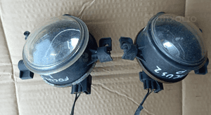 Ford Focus MK2 lampa przeciwmgielna halogen prawy lewy 2