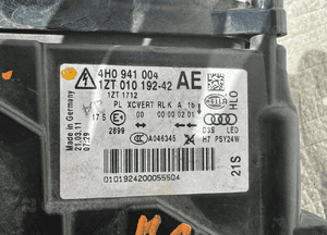 Audi A8 D4 4H0 bixenon prawy skrętny 10- 6