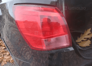 lampa lewa tył w błotnik qashqai 1