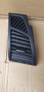 Kratka nawiewu prawa BMW I E81 E87 7059188 2