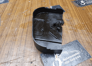 Obudowa 06B103340 Osłona Rozrzadu Łańcucha Pompy Oleju 2.0 20V ALT FSI Audi A4 B6 B7 A6 VW 9