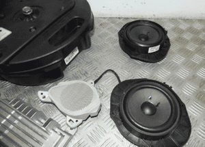 MAZDA 3 BL II WZMACNIACZ BOSE GŁOŚNIKI KOMPLET 4