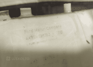 Zbiorniczek spryskiwaczy Ford OE 4M5113K163AG 3