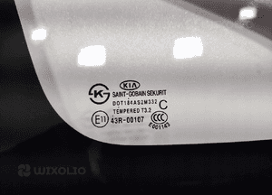 Szyba karoseryjna prawa przód trójkąt kia rio iii 86180-1W000 2014-17 lift 3