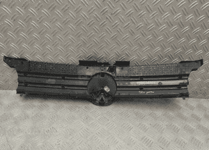 Grill atrapa vw golf iv 1J0853655C 2