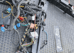 Wiazka Instalacja Wnetrza EUROPA AUDI A4 B6 Benzyna 3.0 ASN V6 Kombi Automat 15