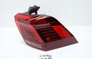 Lampa prawy tył prawa tylna vw tiguan ii lift 20- 1