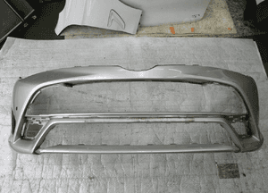 Toyota avensis T27 lift zderzak przedni 1